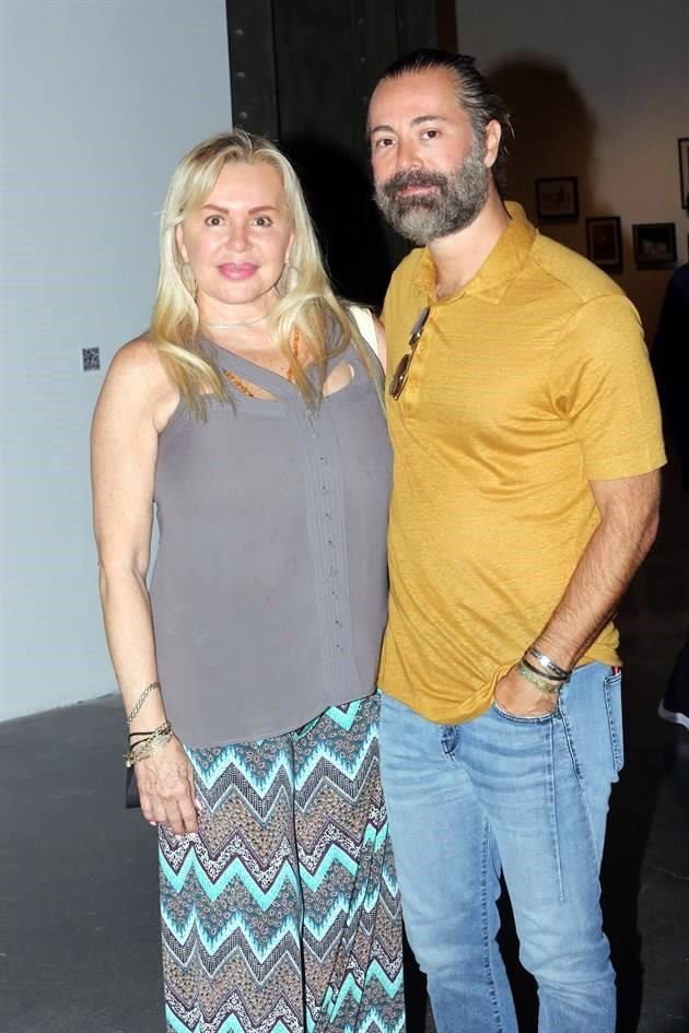 Mónica Garza Morton y Raúl Pérez