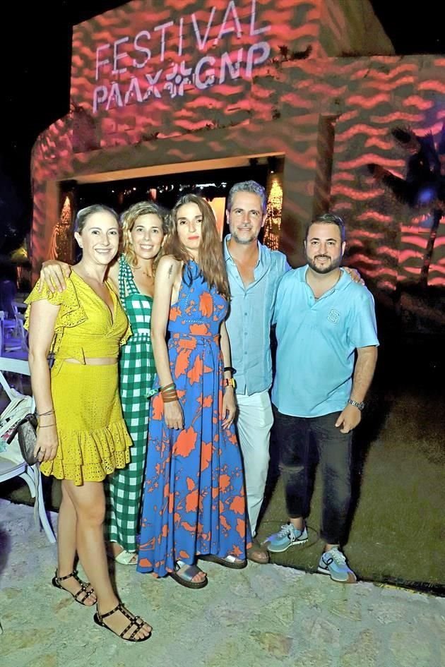 Gabriela Lanzillo, Regina Bernardini, Luisa Reyes Retana, Alejandro Salazar y Víctor Martínez