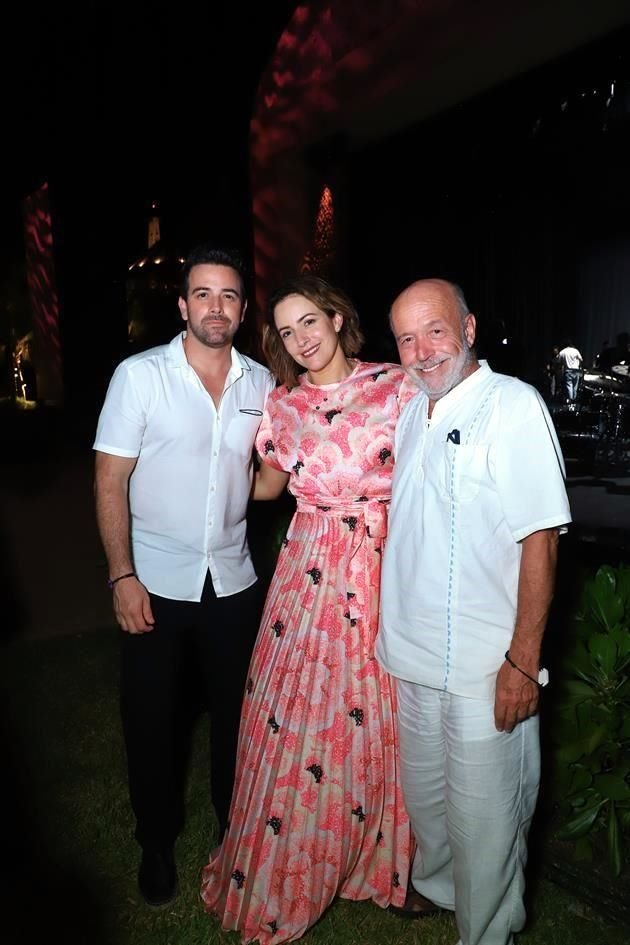 Mane de la Parra, Alondra de la Parra y Manelick de la Parra