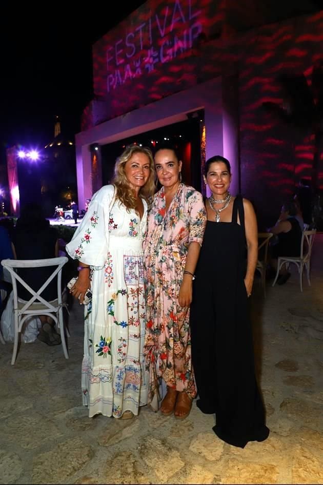 Rosaura Henkel, Margarita Pérez Cuéllar y Martha Debayle