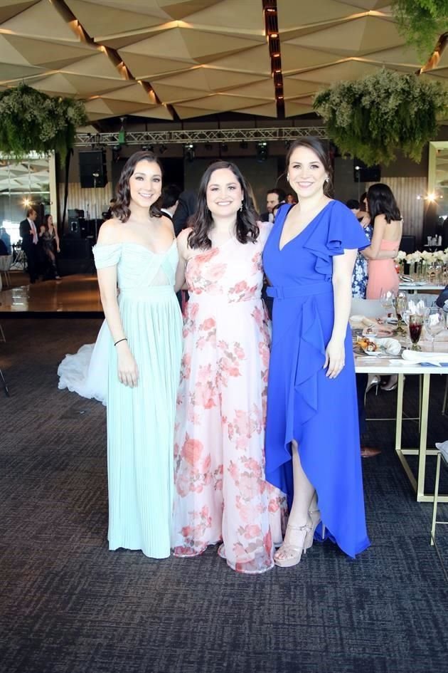 Nancy Chapa, María Contreras y Paulina González