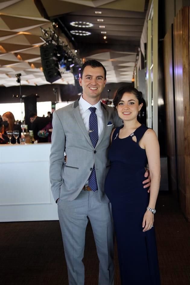 Alejandro Belden y Célica Castro