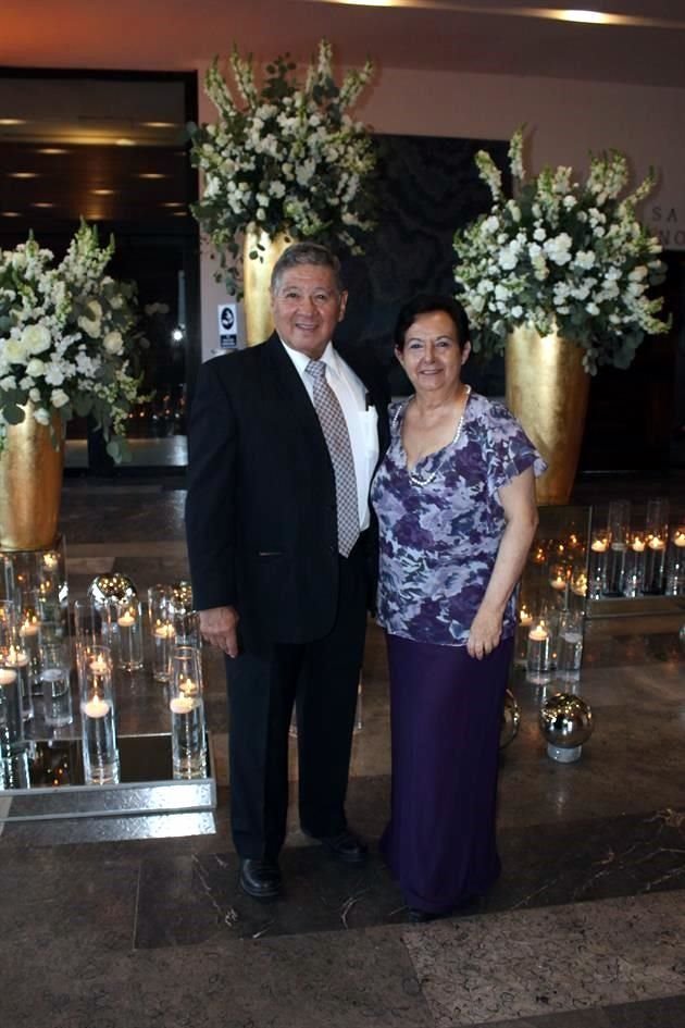 Alejo Espinosa y María Teresa Villarreal