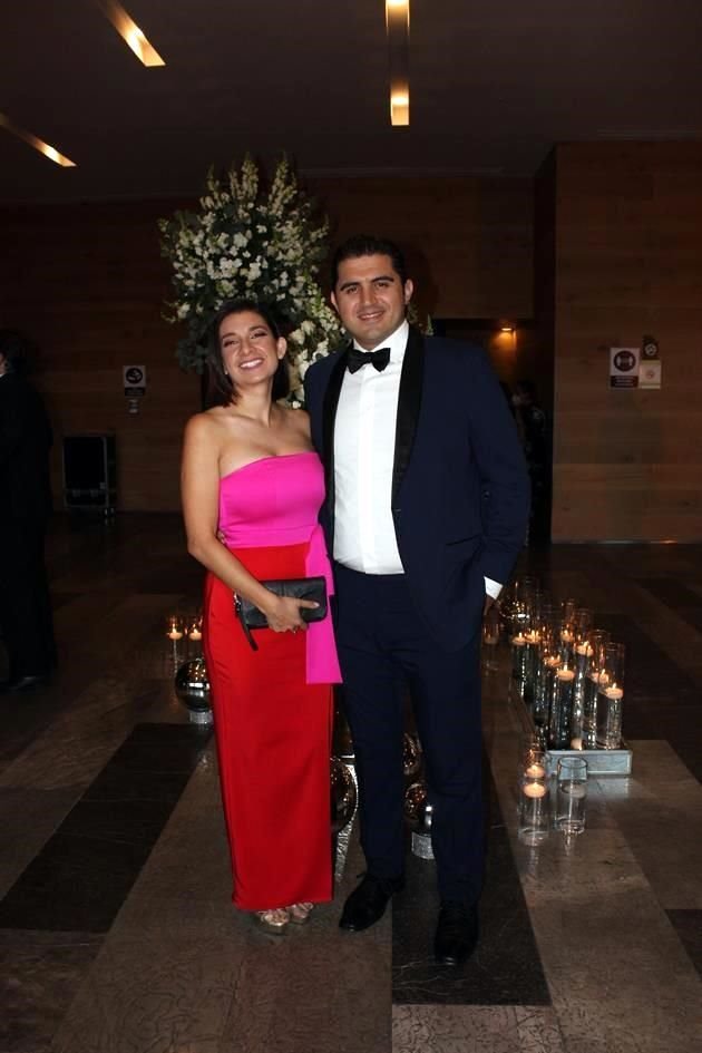 Alberto Leal y Adriana Hernández