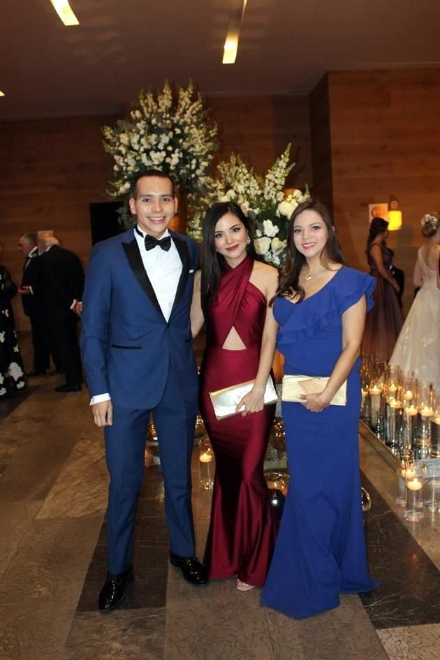 Emmanuel Meza, Alejandra Garza y Lorena Salazar