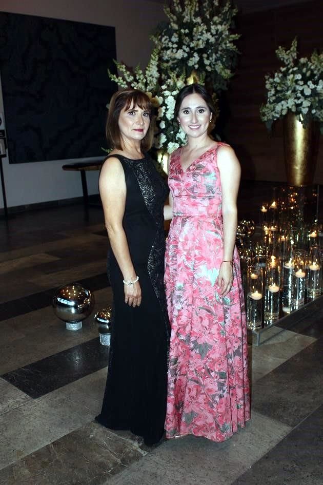 Perla Villarreal y Perla Martínez