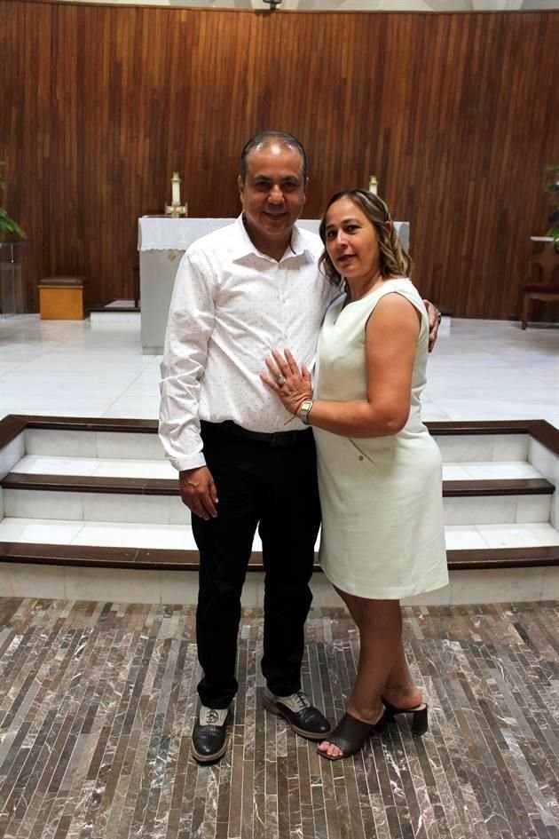 José Luis Morales Ochoa y Blanca Blanco de Morales