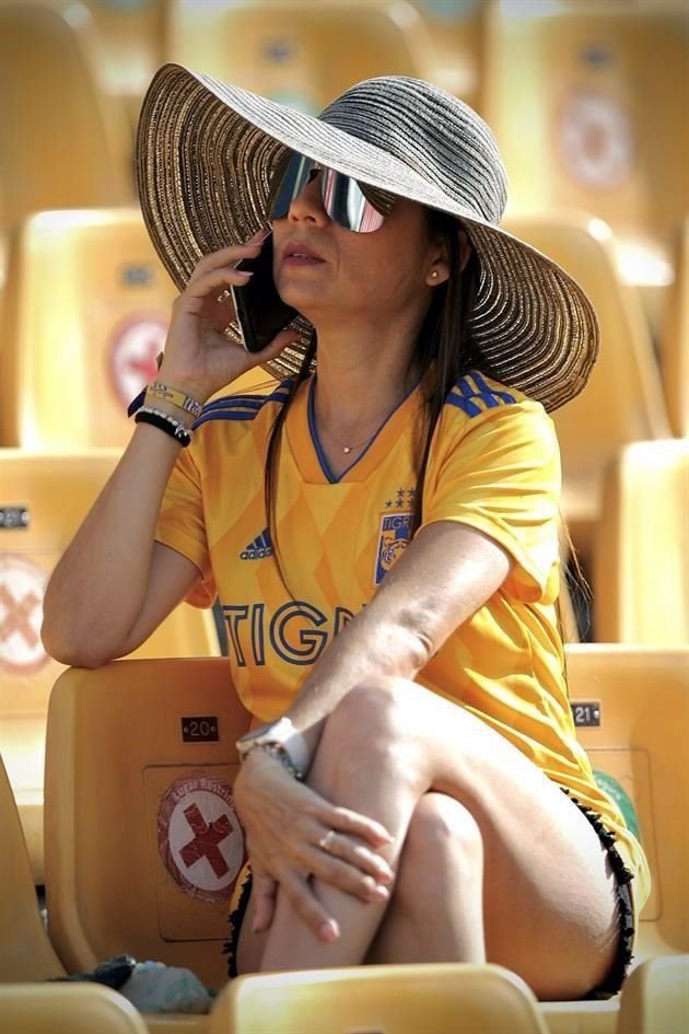 La afición de Tigres esperaba ver el tercer triunfo seguido en casa de sus felinos, el quinto al hilo en el torneo.