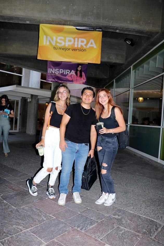 Fernanda Caraveo, Andrik Soto y Nallely Palacios
