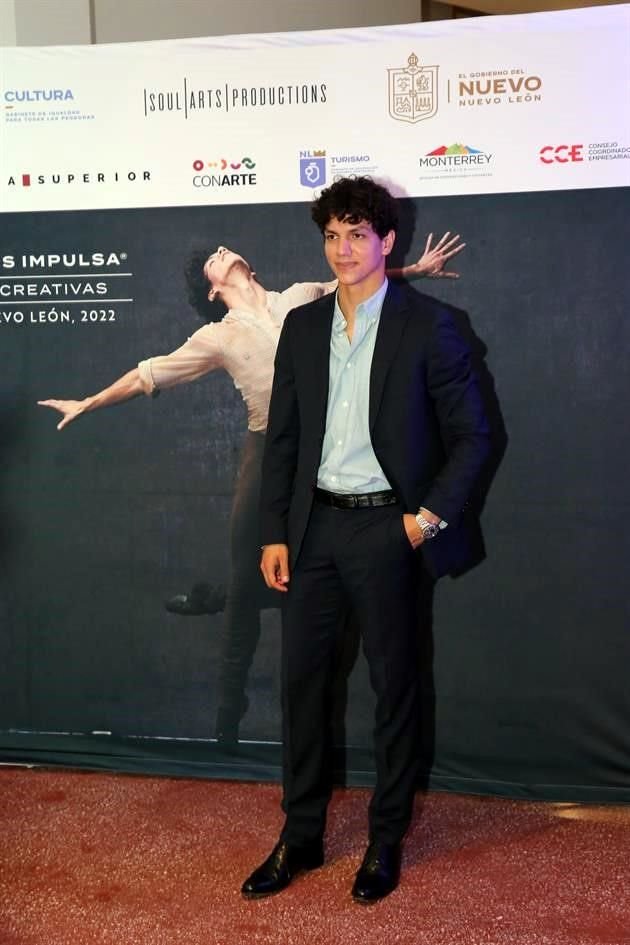 Isaac Hernández