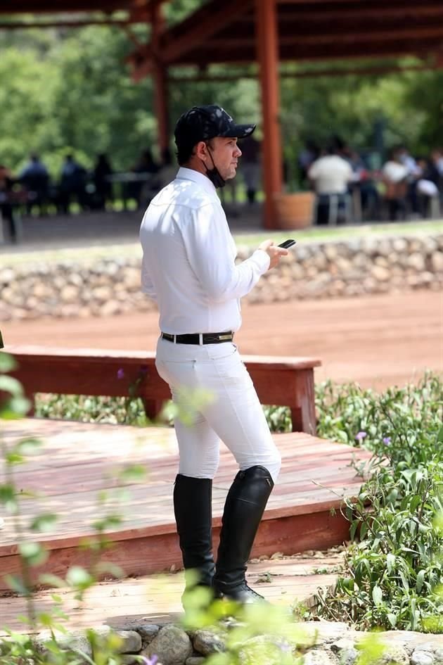 Eduardo Manautou