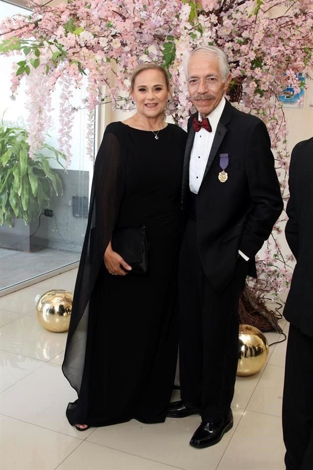 Norma Patricia Sierra de Alatorre y José Luis Alatorre