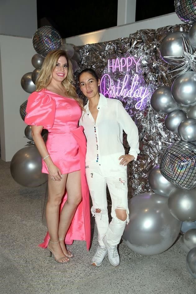 Priscilla Ibarra y Claudia Martínez