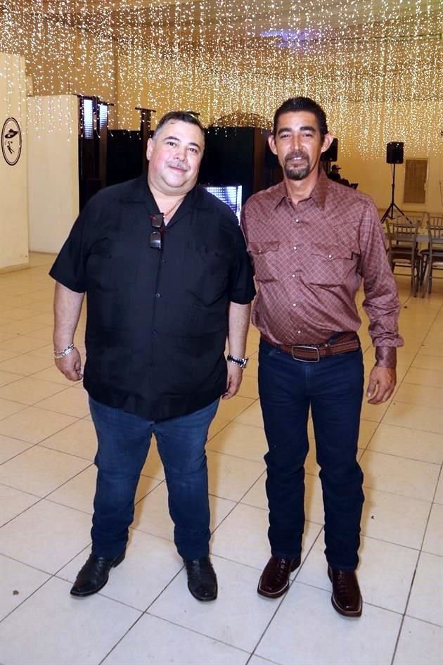 Arnoldo Acosta y Gerardo Lange
