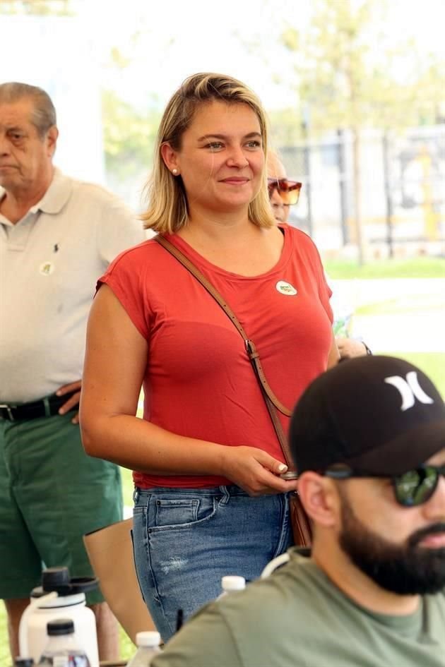 Ale Delgado