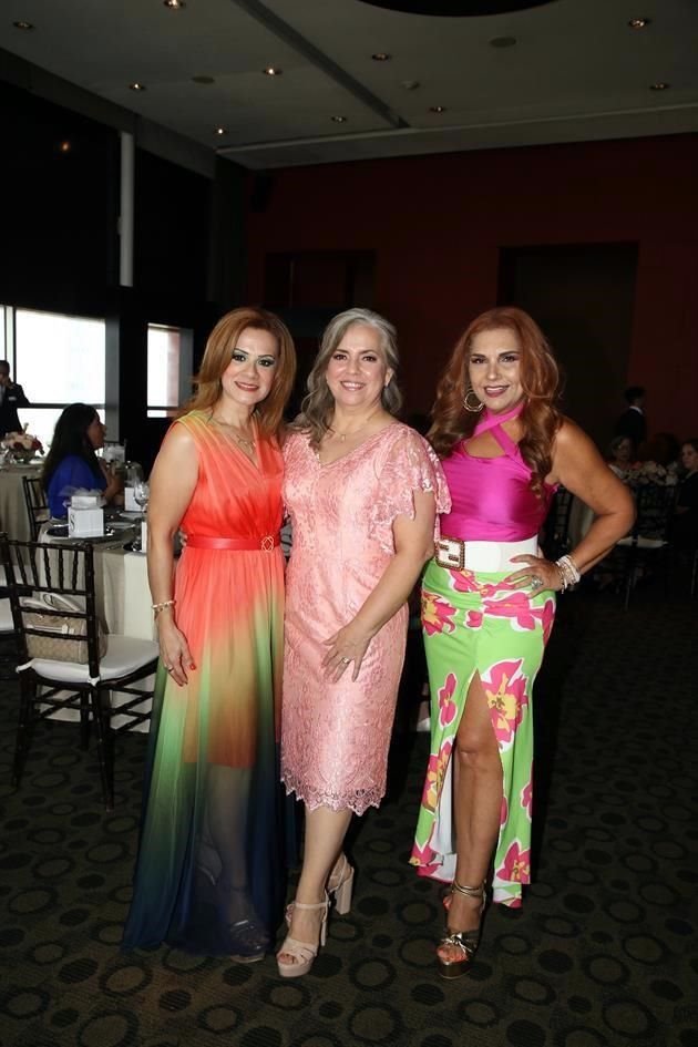 Tere Elizondo de Garza, Mily Guerra de Arenas y Nancy Castillo de Elizondo