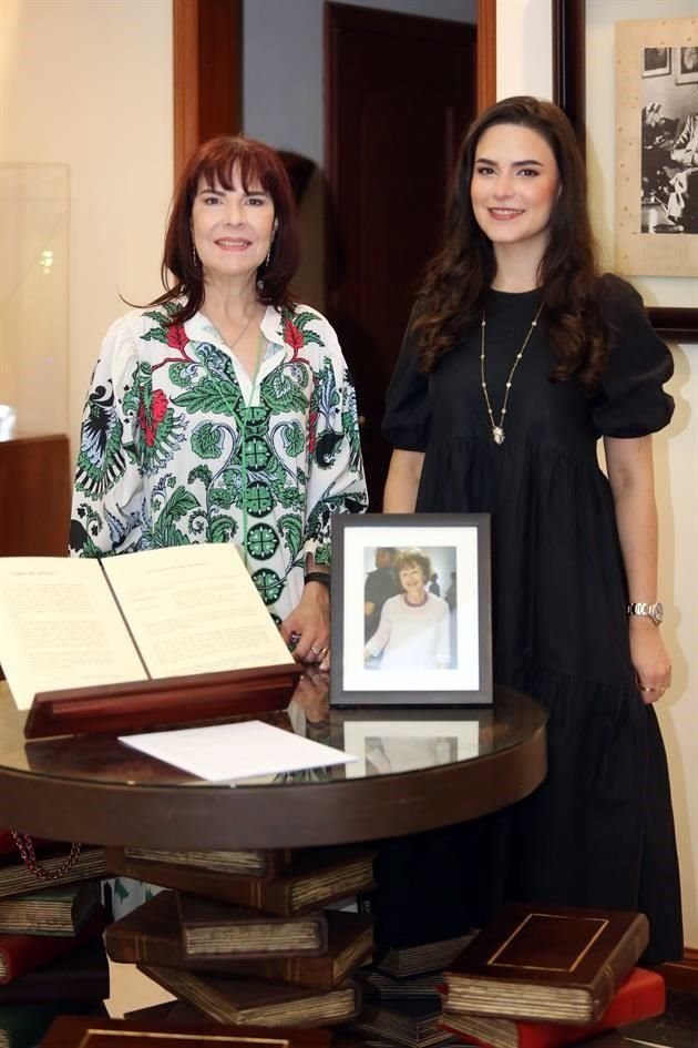 Leonor Guzmán de Vázquez y Leonor Vázquez