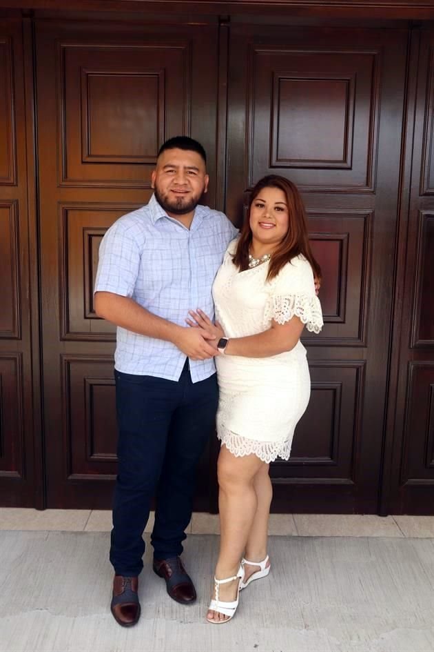 Noel Torres y Olga López
