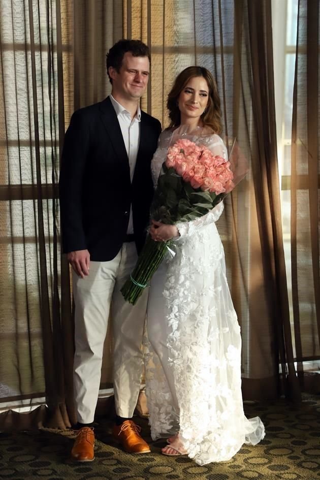Evan Curdts y Jessica Karcz Lozano