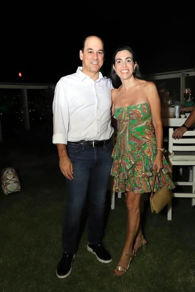Adrián Maldonado y Lucy Bueno de Maldonado