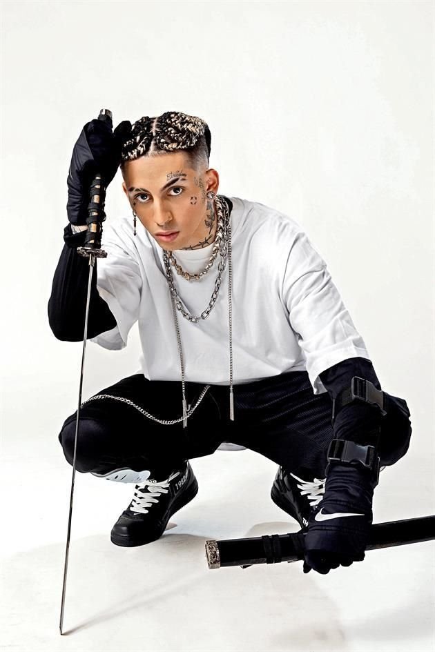 El argentino Khea, quien ha colaborado con Bad Bunny y Natti Natasha, presenta 'Wacha', su nuevo sencillo junto a Duki.
