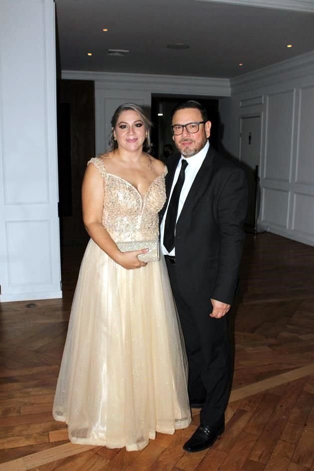 Jazmín Macías y Eduardo Stelle