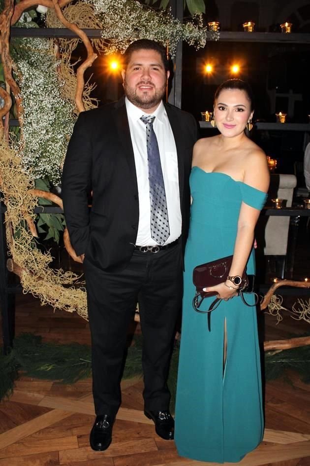 Abraham Candanosa y Laura Avalos