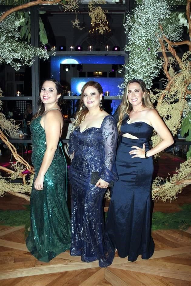 Paulina Neavez, Lupita Tamez y Natalia Neavez