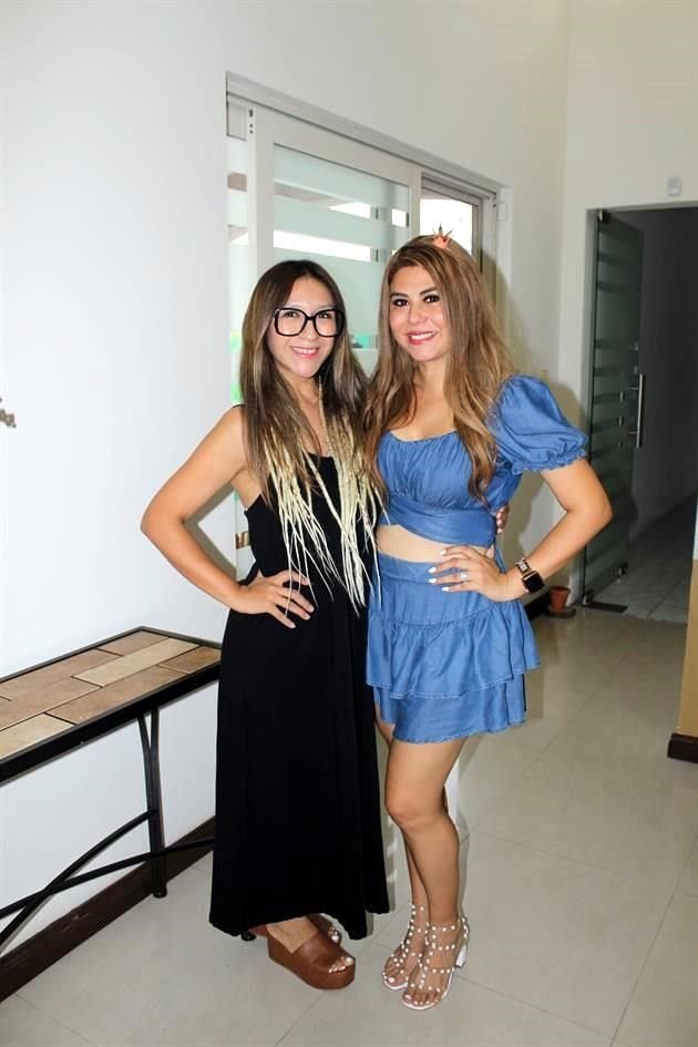 Rebeca Cardona e Ime López de Arechiga