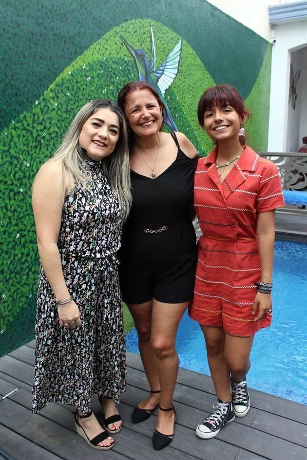 Liz López, Lety Cerda y Angie López