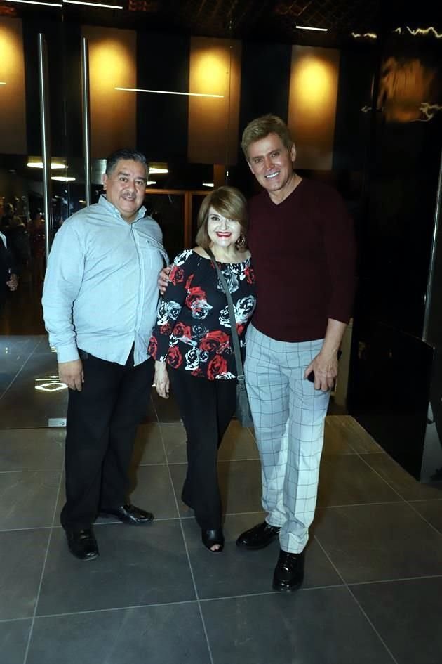 Rodrigo Treviño, Sonia Rodríguez y Jerónimo García