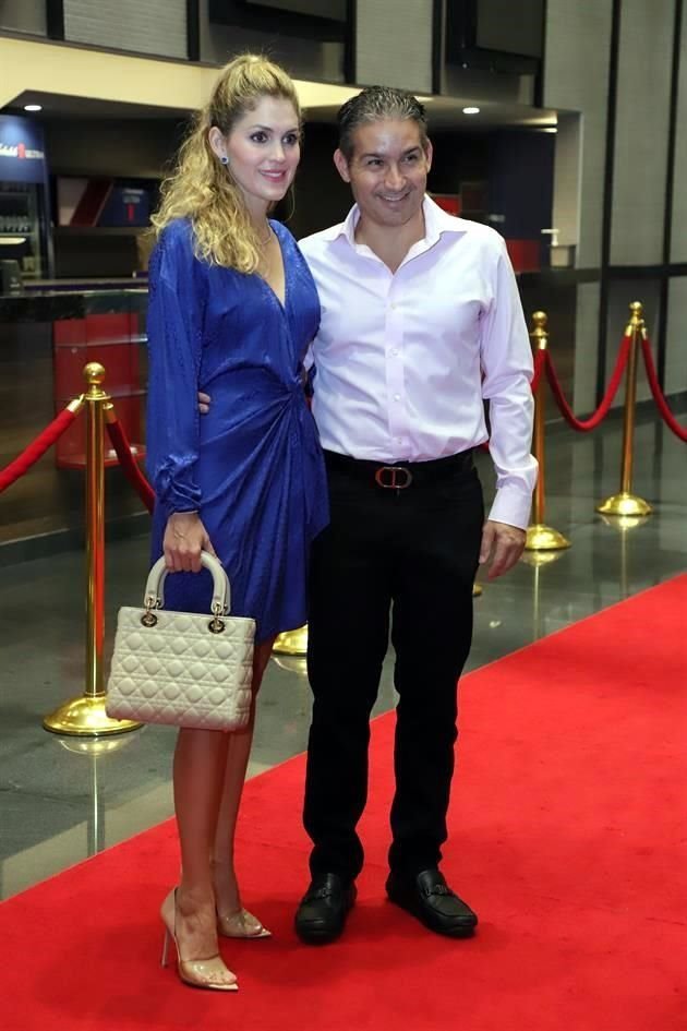 Melissa Villarreal de Kalifa y Pedro Kalifa