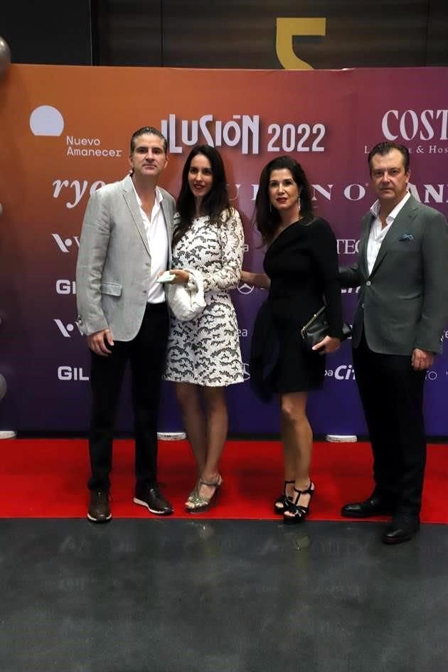 César Alanís, Goretti Wong de Alanís, Erika Hernández y Cristian Rodríguez
