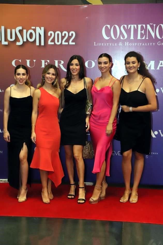 Ana Paula Benavides, Milena Garza, Roberta Lozano, Marcela Santos e Ivana Bueno
