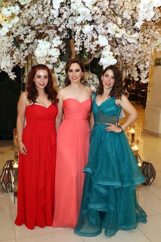 Ale Zambrano, Karla Martínez y Rocío Zambrano