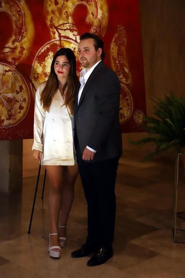 Camila Rodríguez y Eduardo de la Garza