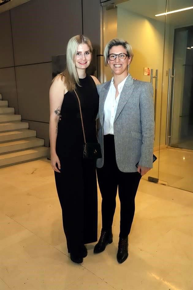 Roberta Lomelí y Laura Aboytes