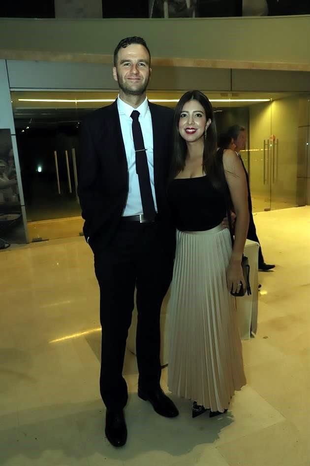 Mauricio Villarreal y Mariana Palma de Villarreal