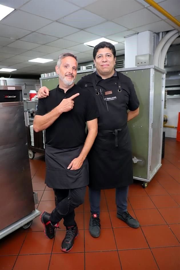 Carlos Leal y Juan Carlos Santana