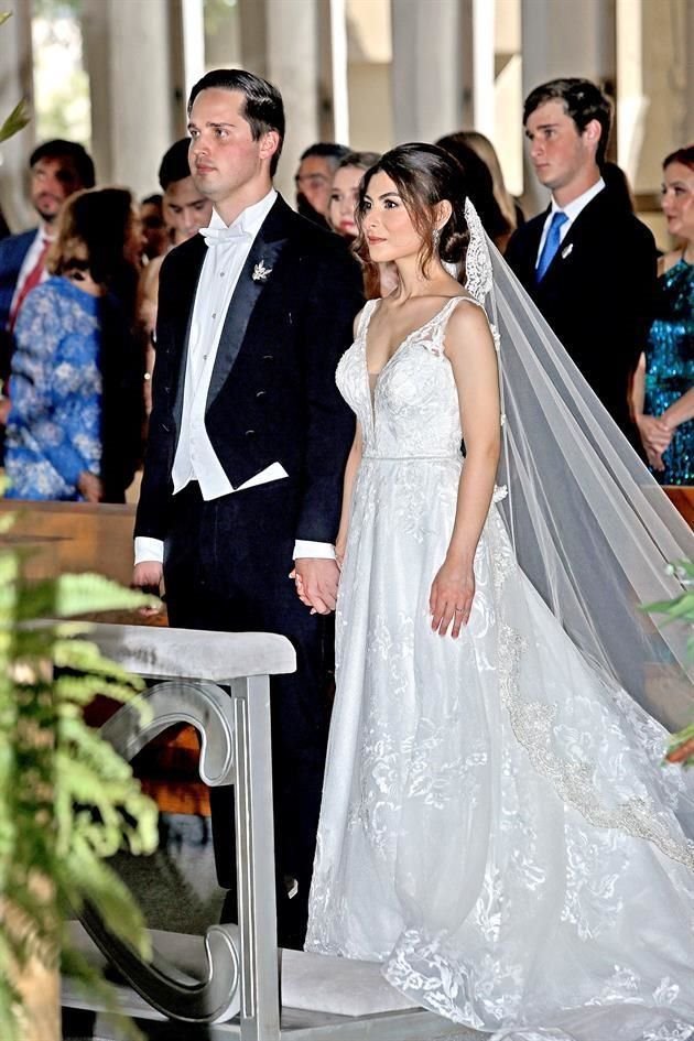  Claudio Galán Medina y Ana Sophia Hernández Palacios
