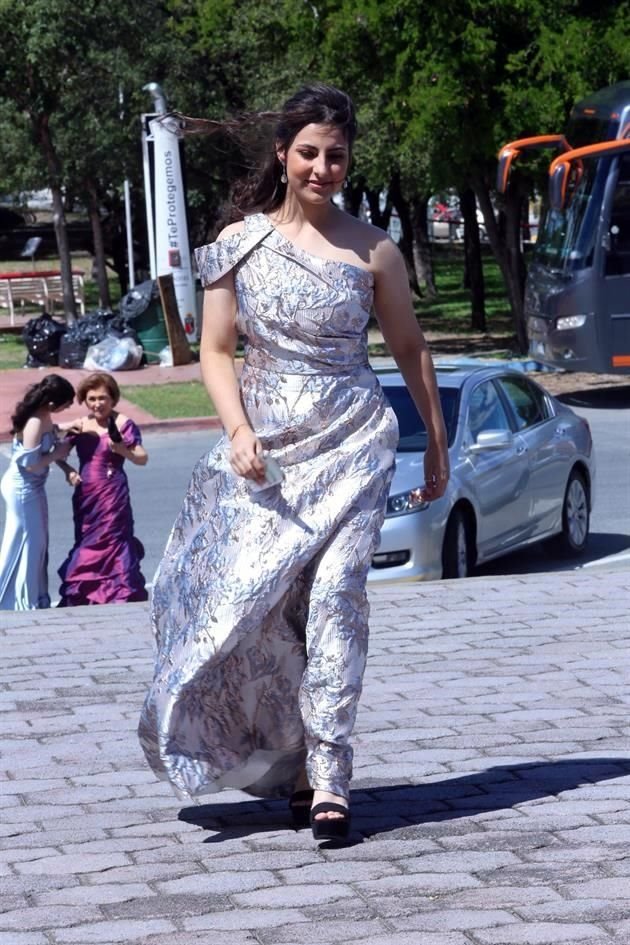 Ximena Hernández