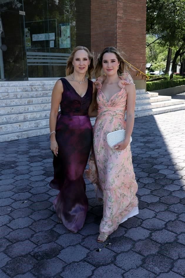 Katya Galán Medina y Katya Medina de Galán