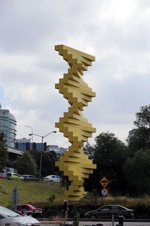 A la par de la justa olímpica de 1968, se llevó a cabo una Olimpiada Cultural; la Ruta de la Amistad, concebida por el artista Mathias Goeritz sería parte de este proyecto.