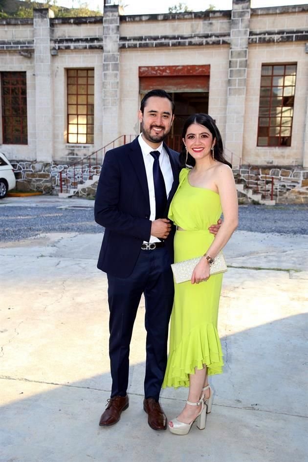 Mario Saldaña y Andrea Elizondo
