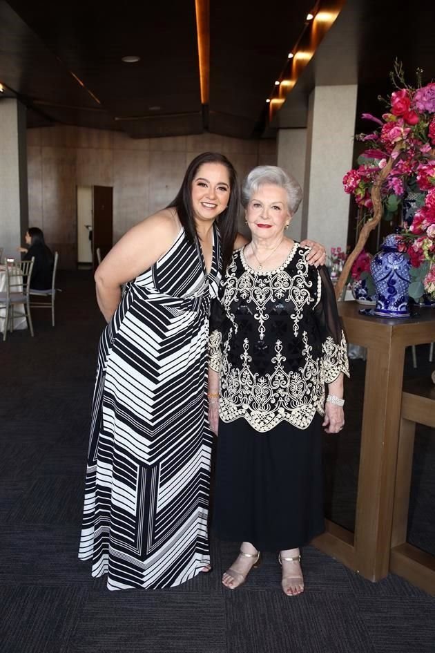 Ángela Marcela Corrales Longoria y Elva María Longoria