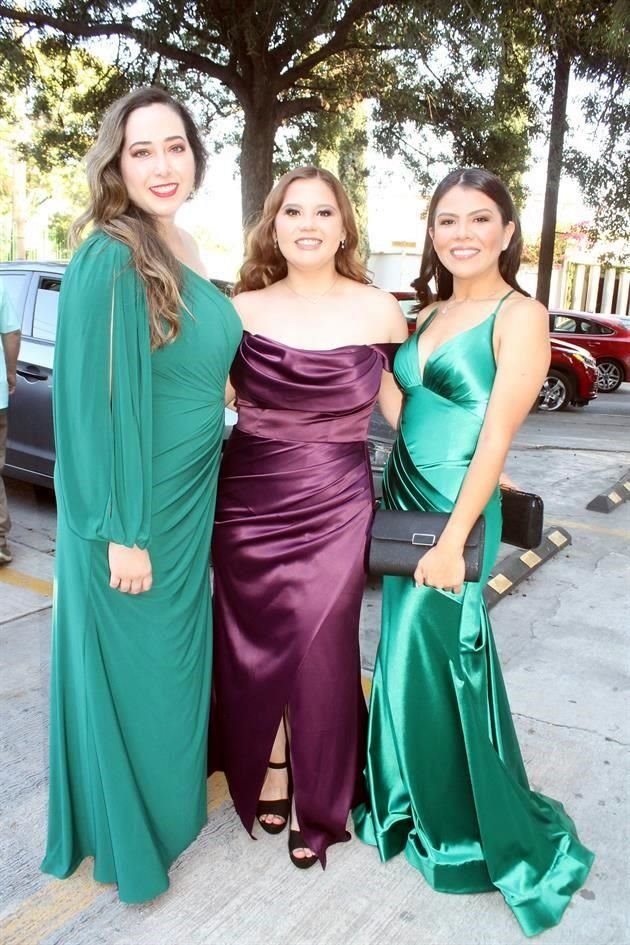 Brenda Benavides Adriana Bermúdez y Karina Contreras