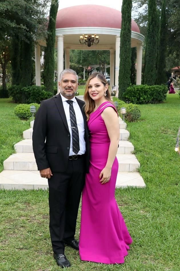 Sergio González y Cynthia González