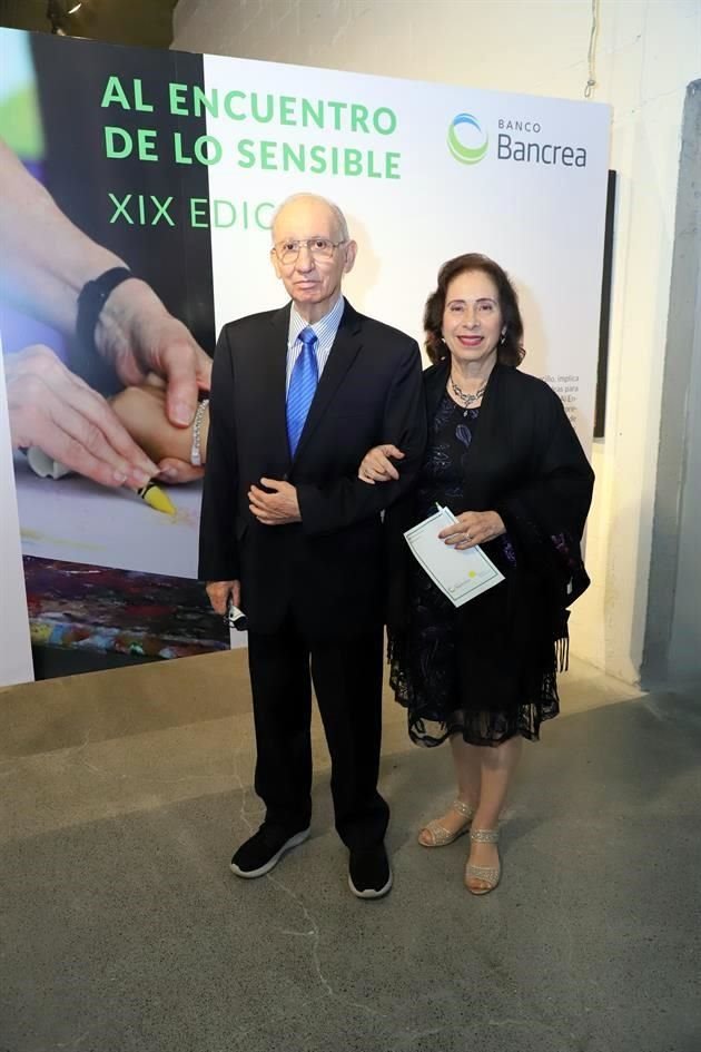 Julio Ruiz Milán y María Cristina Martínez