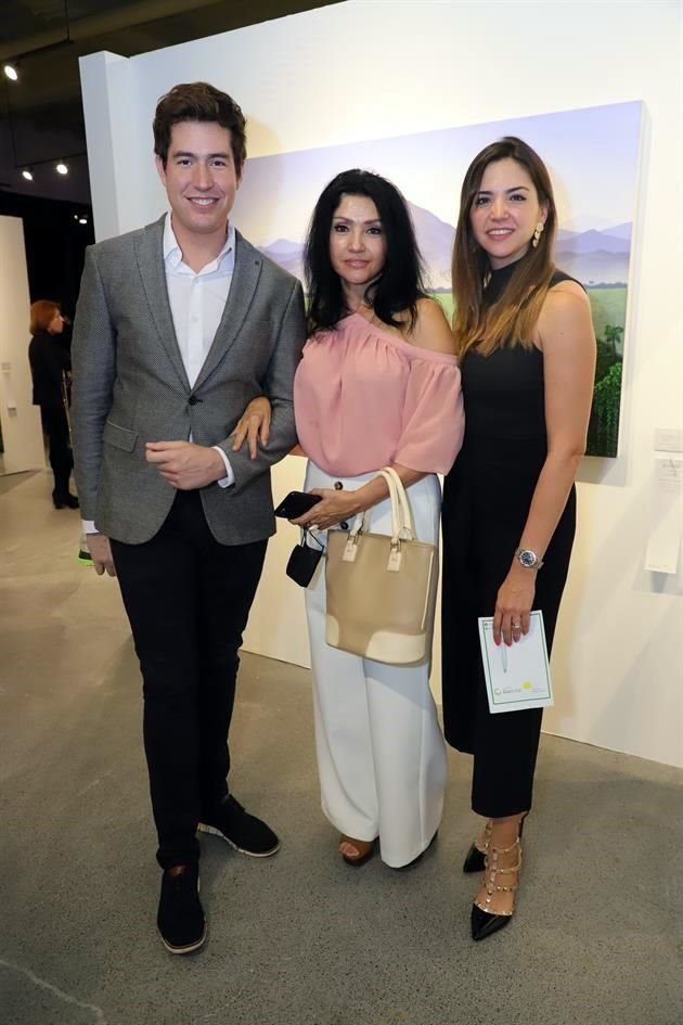 Carlos Villarreal, Silvia Elizondo y Silvia Villarreal