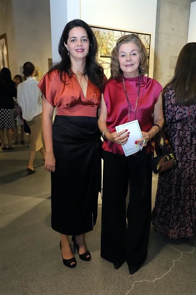 Gaby Martínez y Lily Navarro de Martínez